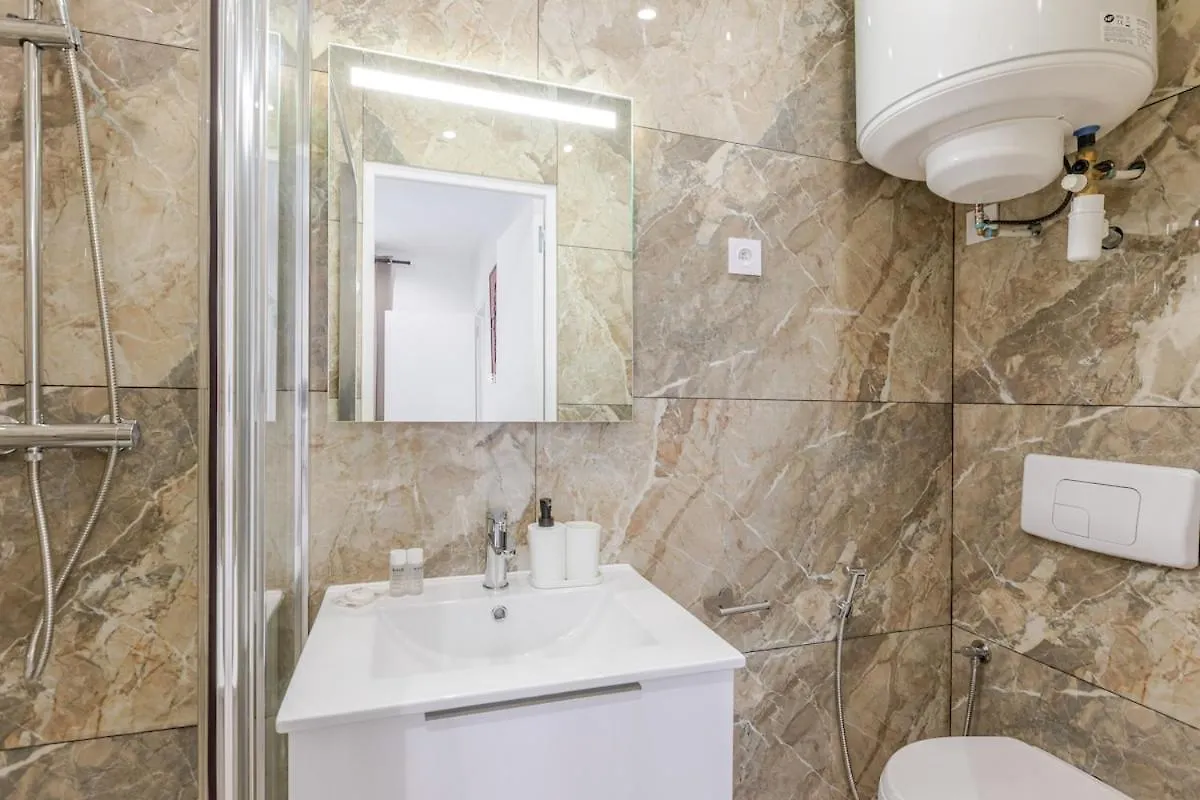Nid Douillet Pour Deux Coeur Du 19E Arrondissement Apartment Paris
